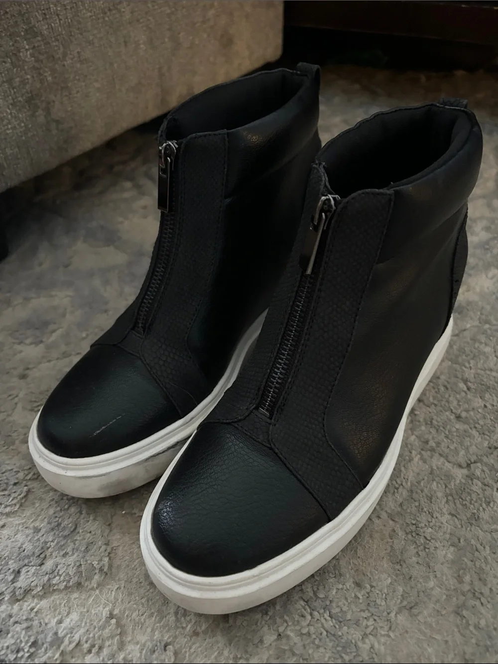 Women's Black Zip-Front Ankle Booties